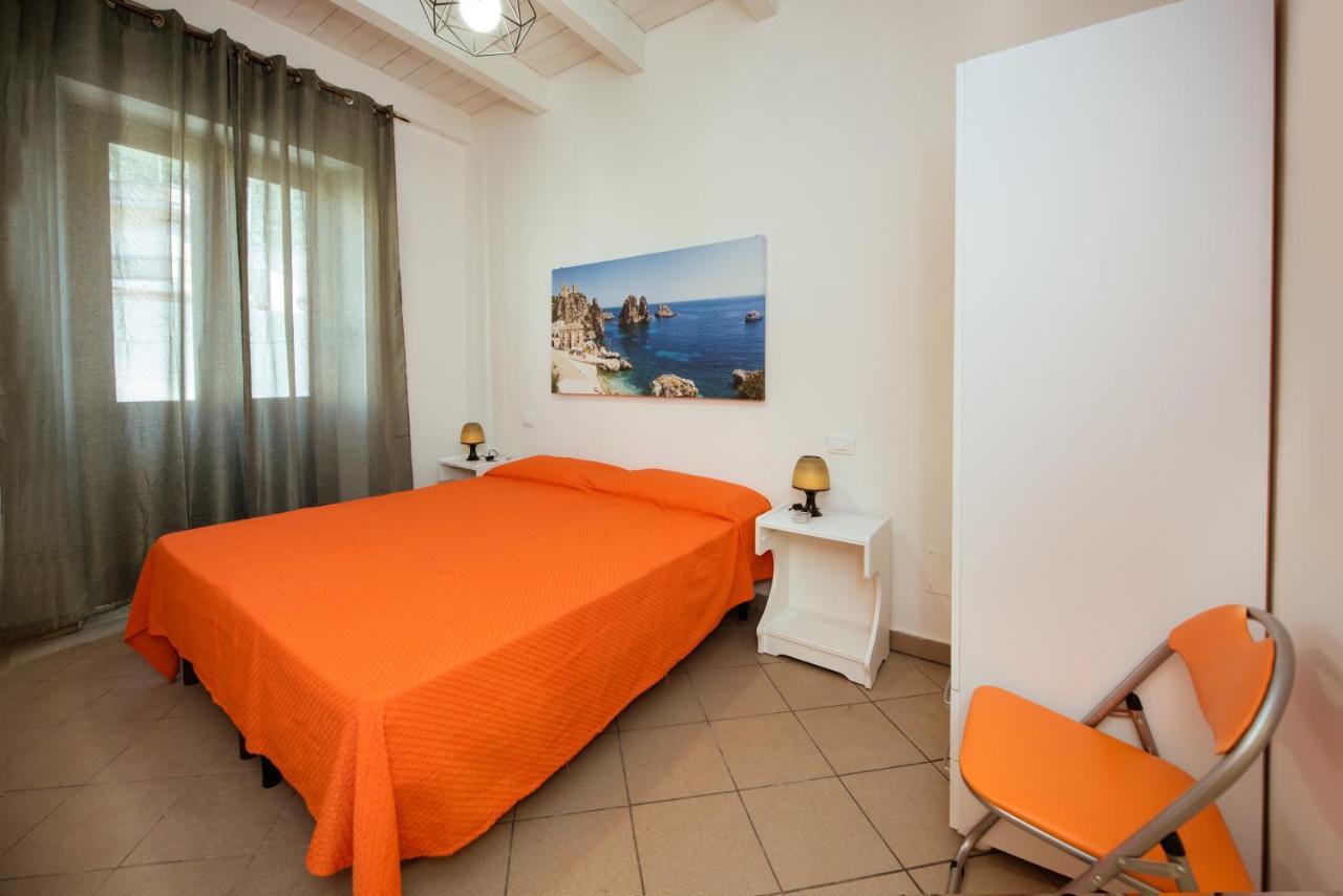 Camere Simona Castellammare del Golfo Exteriör bild